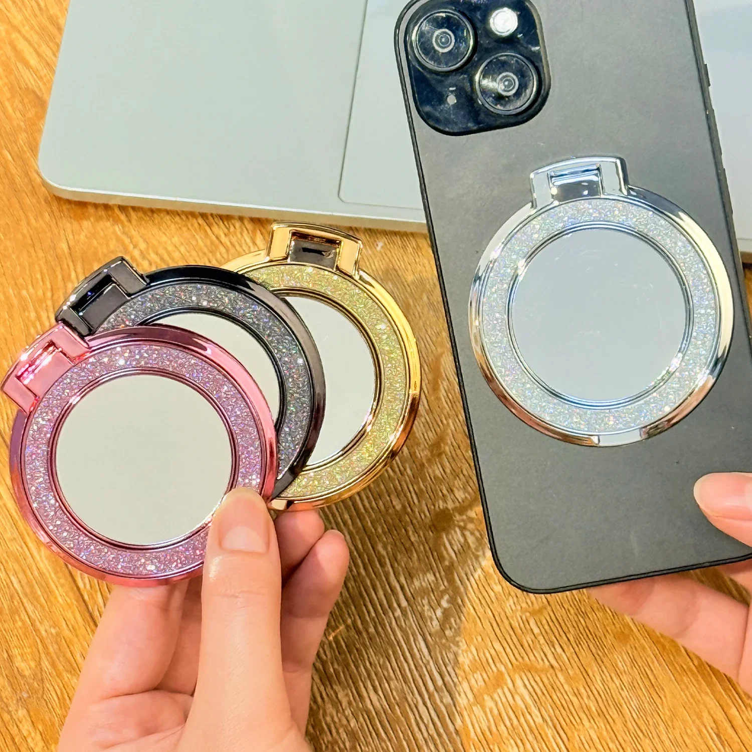 Shiny Diamond Phone Ring Holde - Pop Socket Grip recension och pris